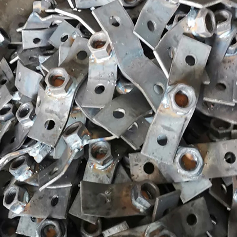 Скобы для траверс (2)